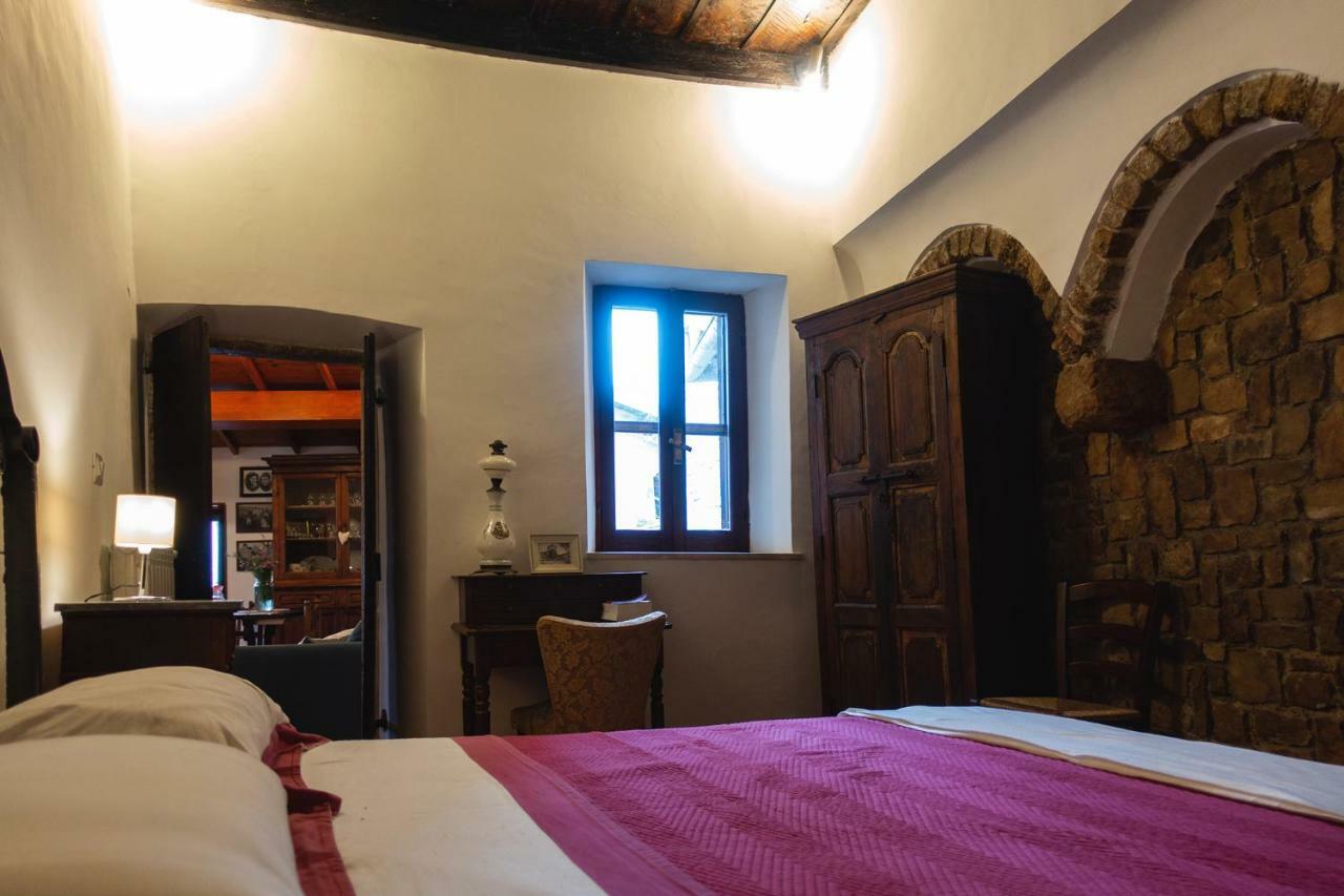 Aurora Medieval House Сермонета Екстериор снимка