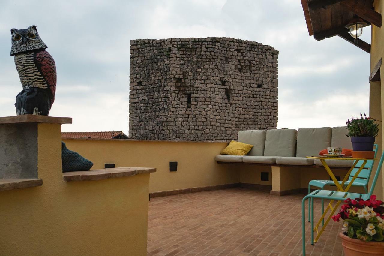 Aurora Medieval House Сермонета Екстериор снимка