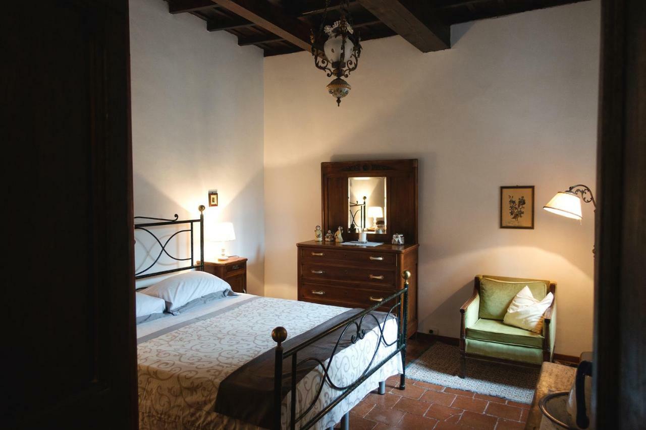 Aurora Medieval House Сермонета Екстериор снимка